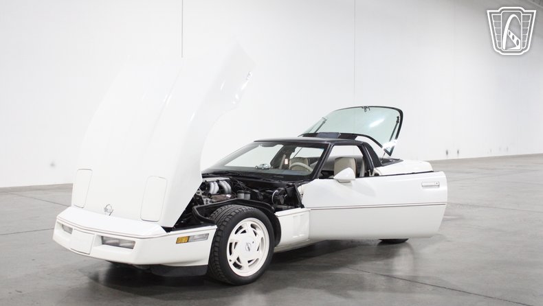 1988 Chevrolet Corvette 35