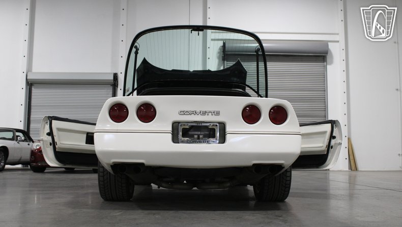 1988 Chevrolet Corvette 46