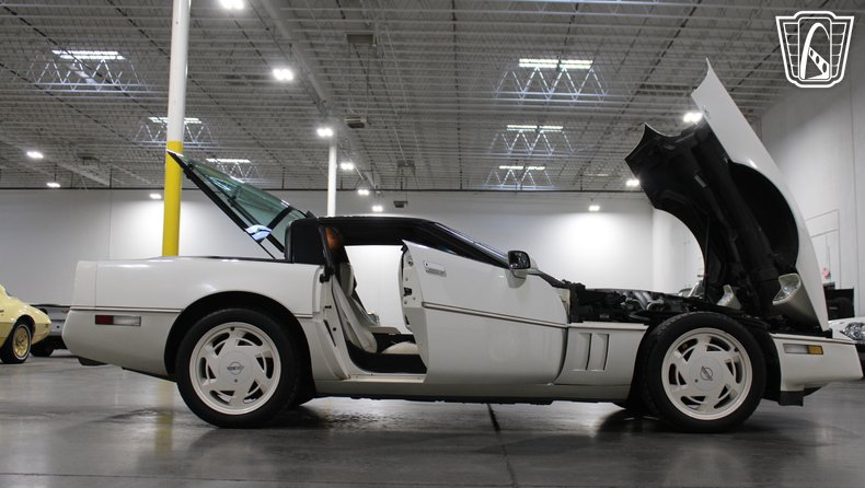 1988 Chevrolet Corvette 48