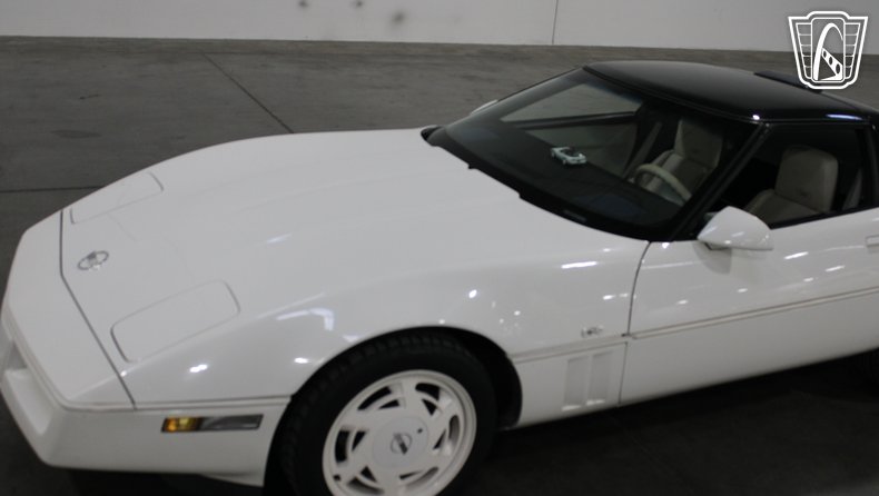 1988 Chevrolet Corvette 53