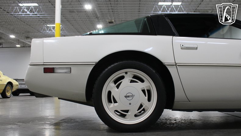 1988 Chevrolet Corvette 83