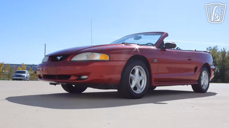 1995 Ford Mustang GT second image