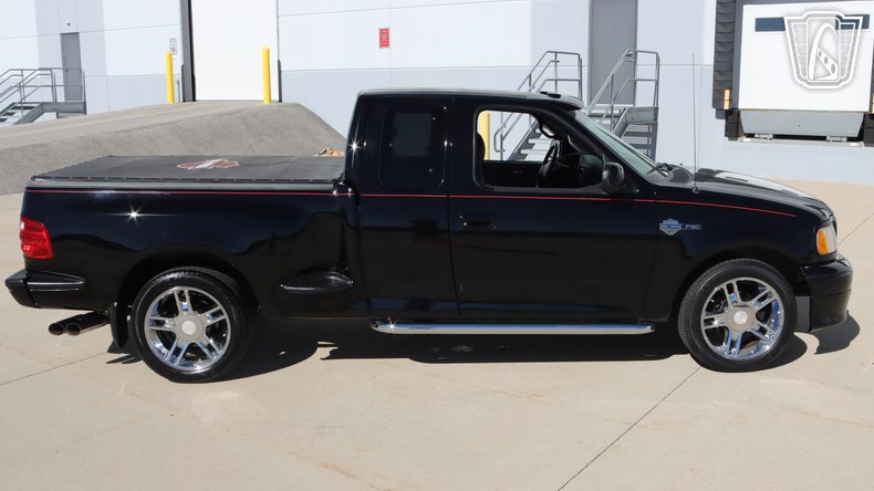 2000 Ford F-150 18