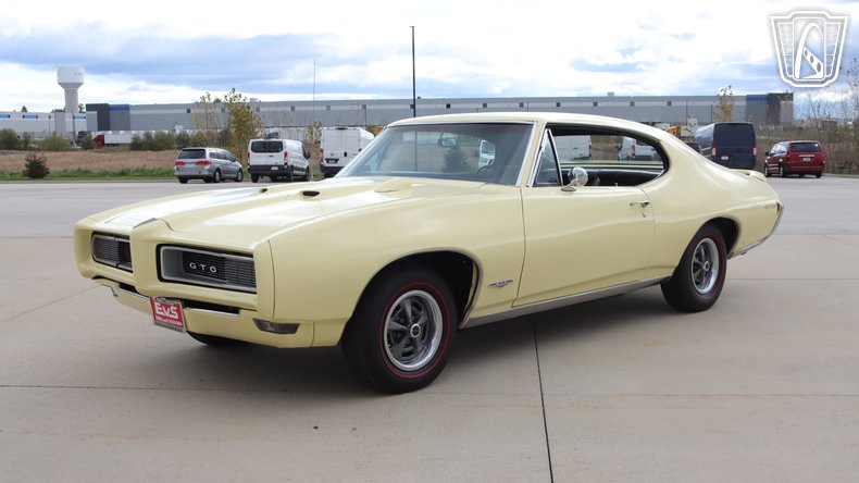 1968 Pontiac GTO 4
