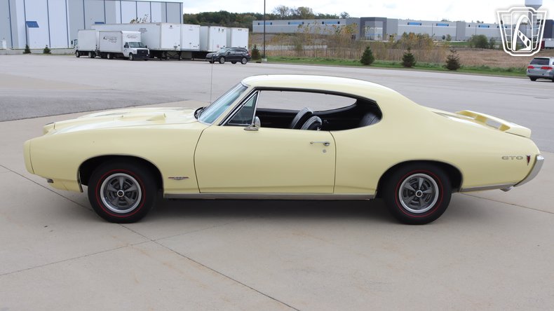 1968 Pontiac GTO 7