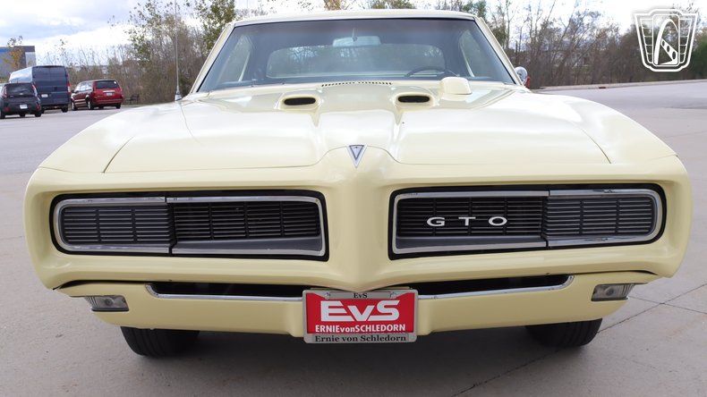 1968 Pontiac GTO 29