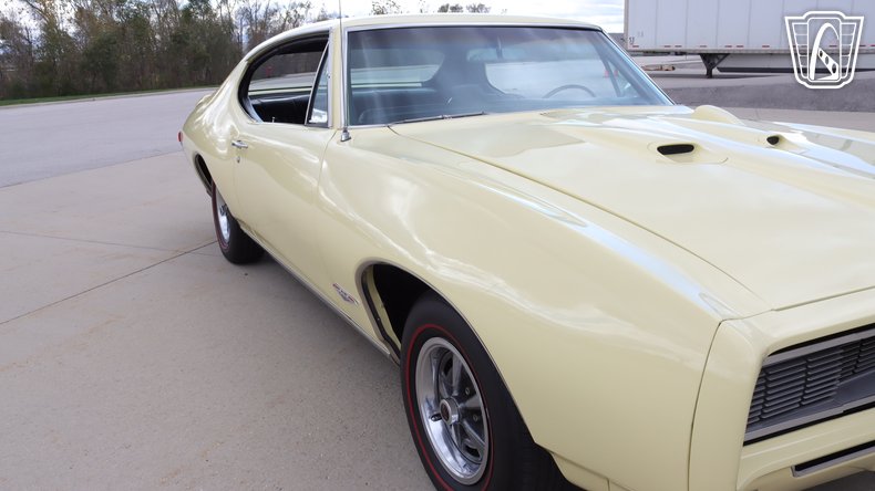 1968 Pontiac GTO 40