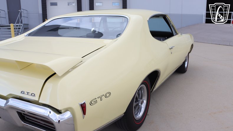 1968 Pontiac GTO 41