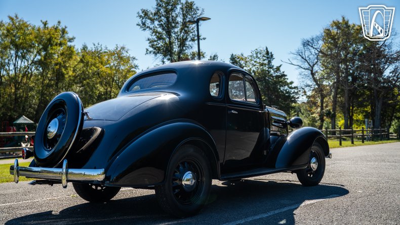 1936 Chevrolet Master 18