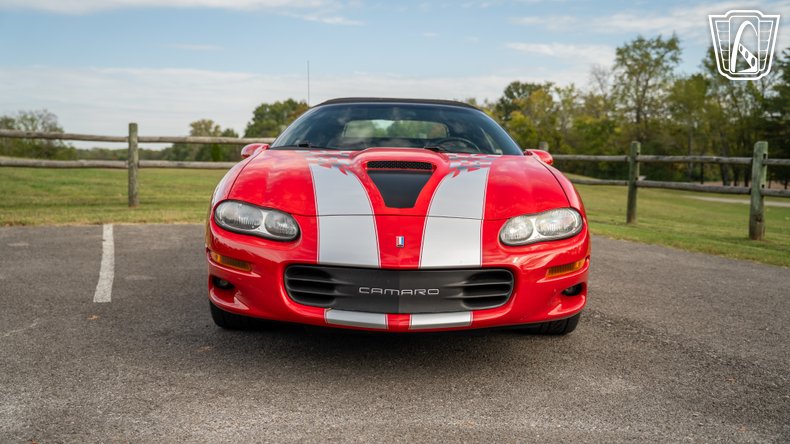 2002 Chevrolet Camaro 3