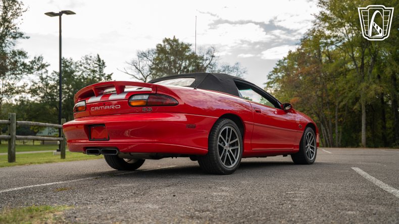 2002 Chevrolet Camaro 19
