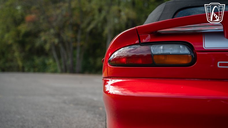 2002 Chevrolet Camaro 32