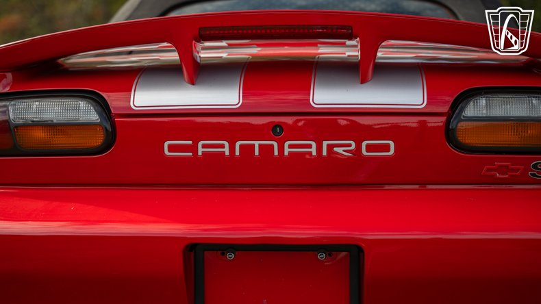 2002 Chevrolet Camaro 33