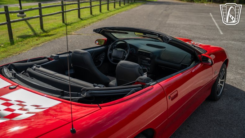 2002 Chevrolet Camaro 76