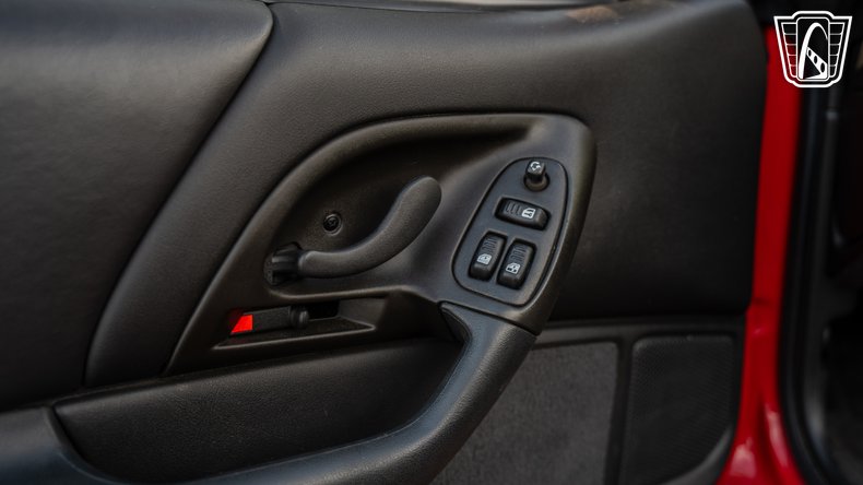 2002 Chevrolet Camaro 97