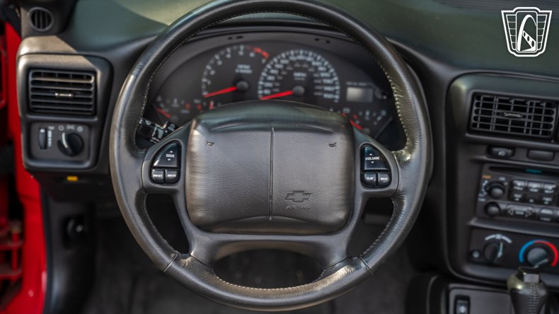 2002 Chevrolet Camaro 107