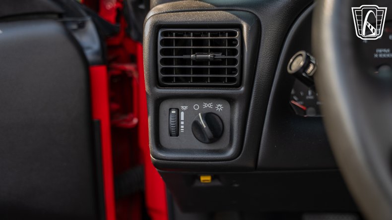 2002 Chevrolet Camaro 110