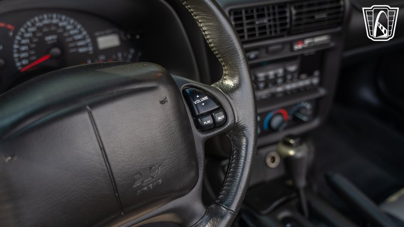 2002 Chevrolet Camaro 108