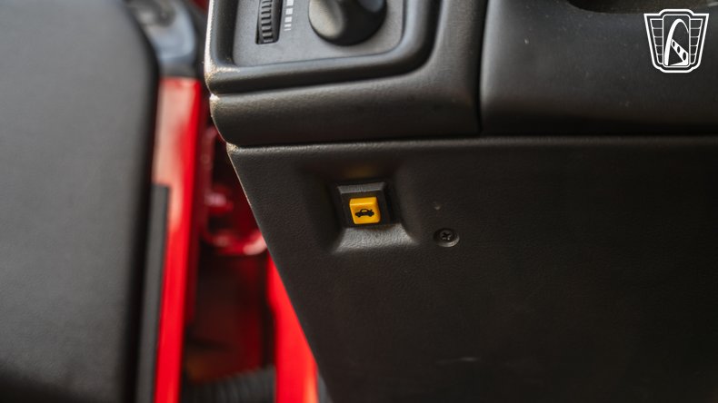 2002 Chevrolet Camaro 111