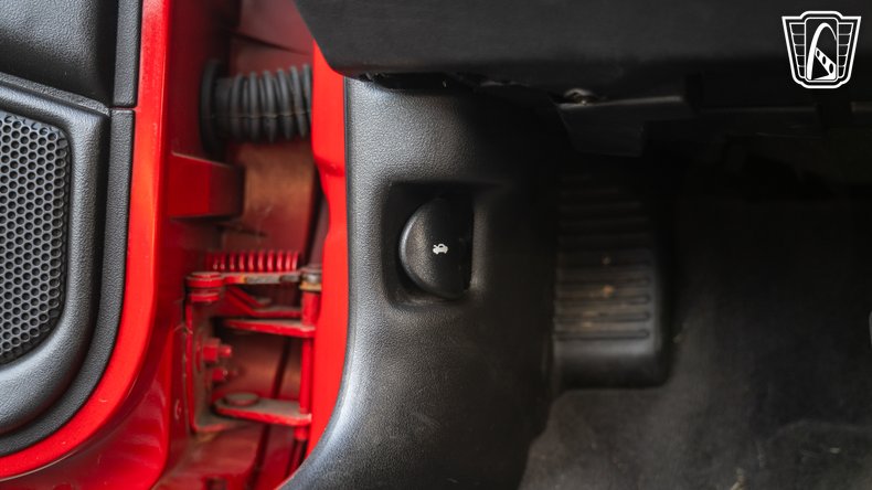 2002 Chevrolet Camaro 112
