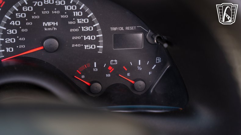 2002 Chevrolet Camaro 119