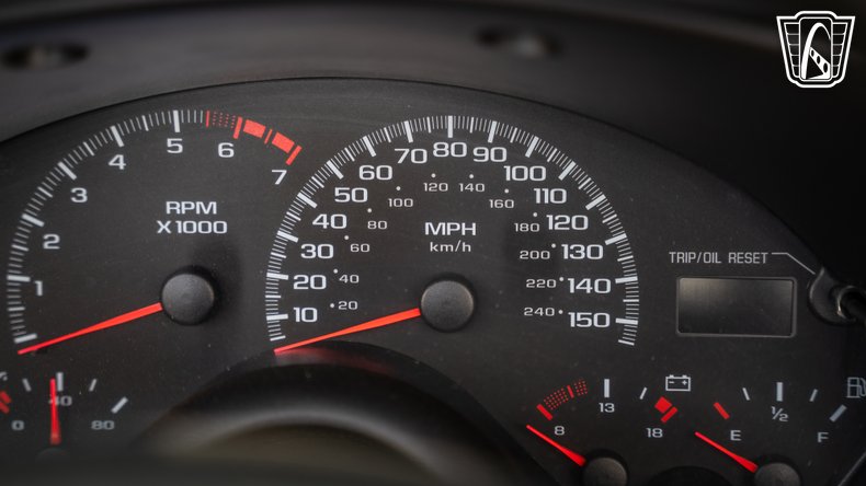 2002 Chevrolet Camaro 118