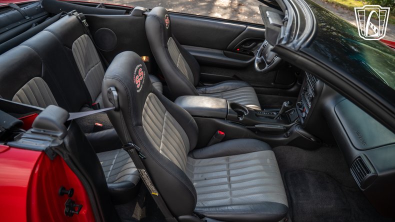 2002 Chevrolet Camaro 142