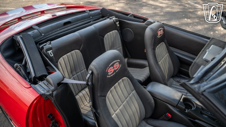 2002 Chevrolet Camaro 143