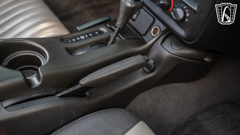 2002 Chevrolet Camaro 128
