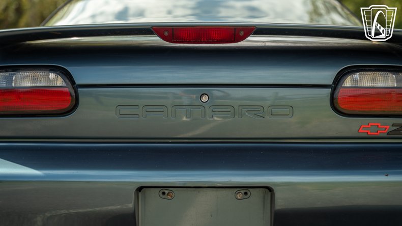 1993 Chevrolet Camaro 32