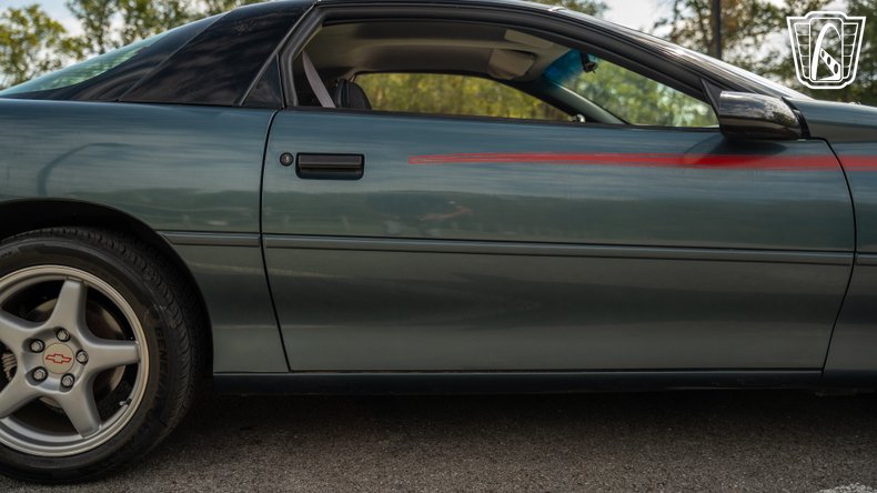 1993 Chevrolet Camaro 35