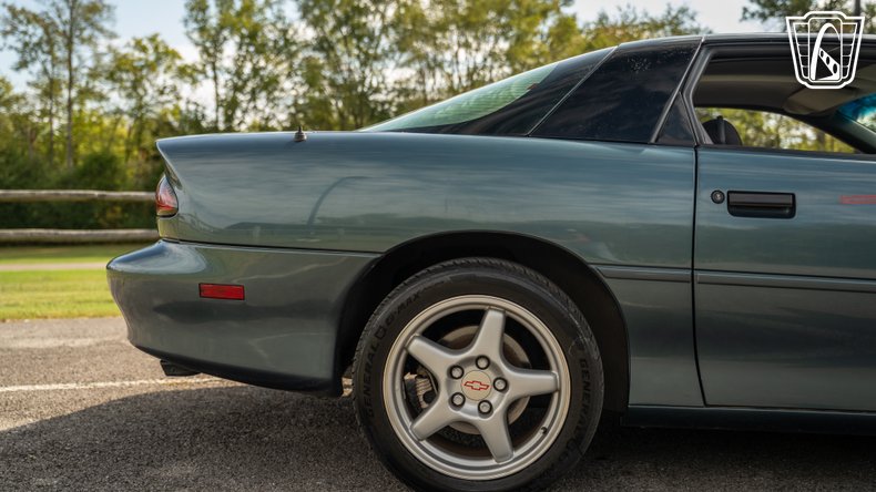 1993 Chevrolet Camaro 36