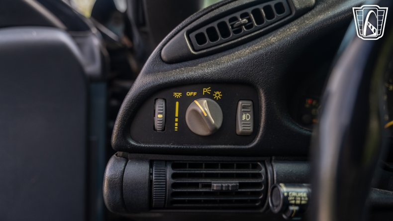 1993 Chevrolet Camaro 104