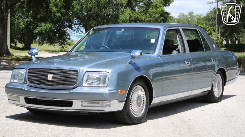 1998 Toyota Century 3
