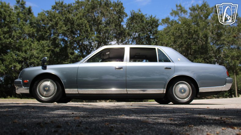 1998 Toyota Century 8