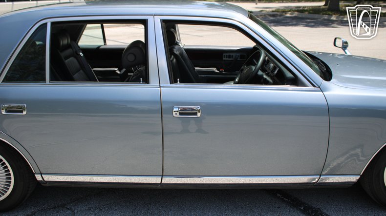 1998 Toyota Century 34