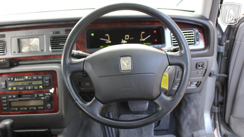 1998 Toyota Century 74