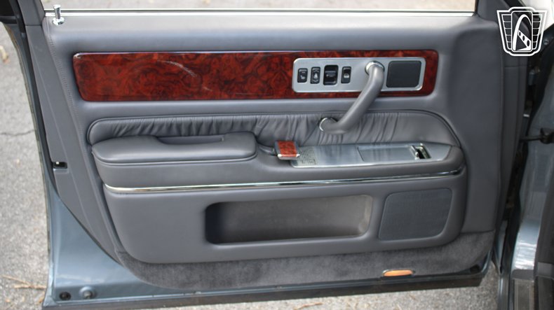 1998 Toyota Century 83