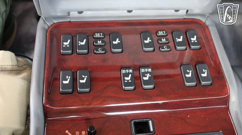 1998 Toyota Century 100