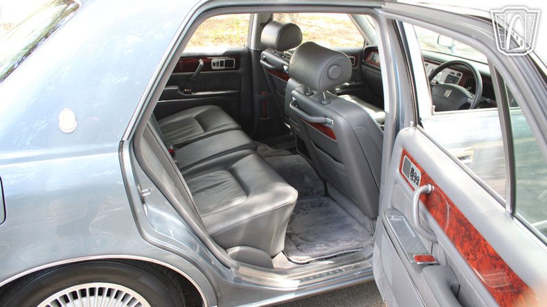 1998 Toyota Century 104