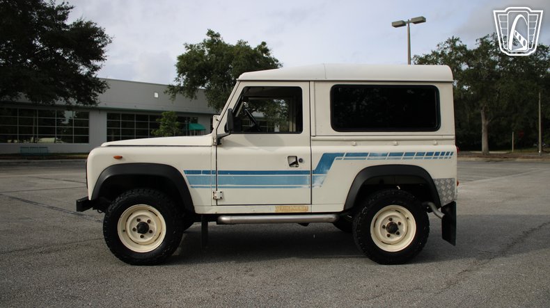 1984 Land Rover Defender 90 9