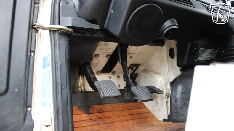 1984 Land Rover Defender 90 62