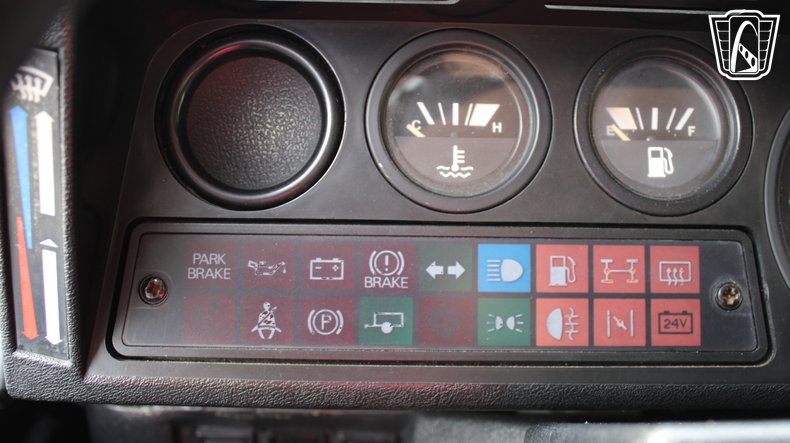1984 Land Rover Defender 90 68