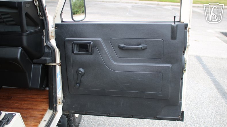 1984 Land Rover Defender 90 80