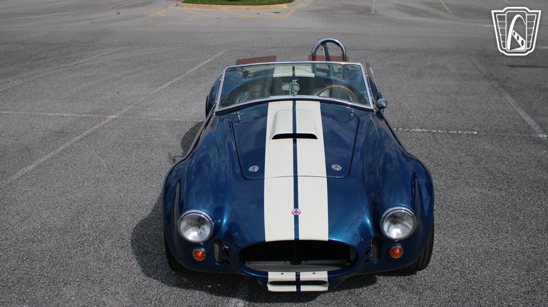 1965 Ford Cobra 7