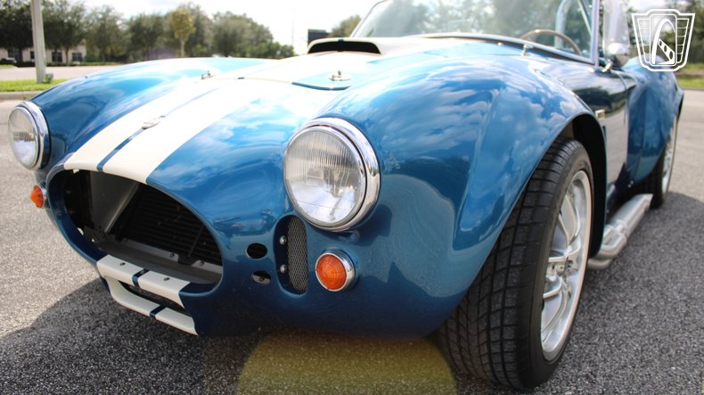 1965 Ford Cobra 28