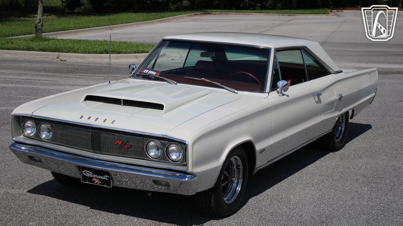 1967 Dodge Coronet 4