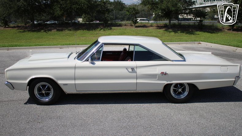 1967 Dodge Coronet 10