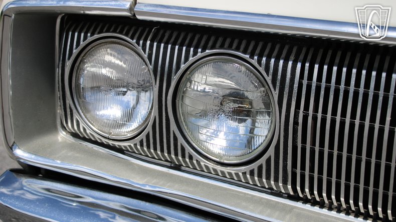 1967 Dodge Coronet 39