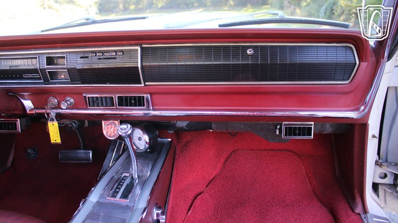 1967 Dodge Coronet 102